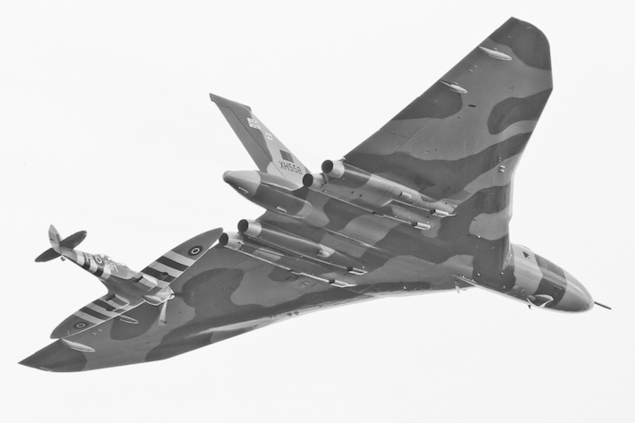 vulcan spit bw